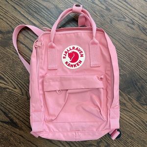 Fjallraven Kanken mini backpack